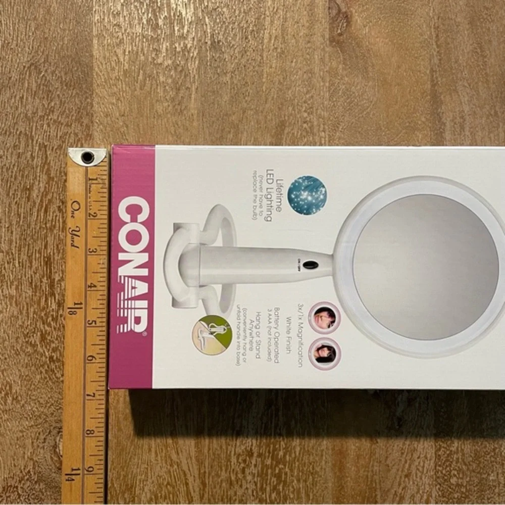 Conair Reflections LED Lighted Collection 3X/1X Magnification Mirror Battery NEW